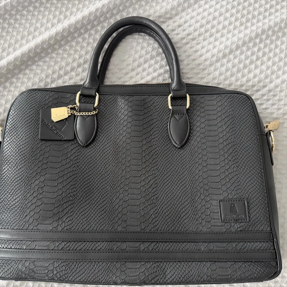 Black Textured Men's Bag